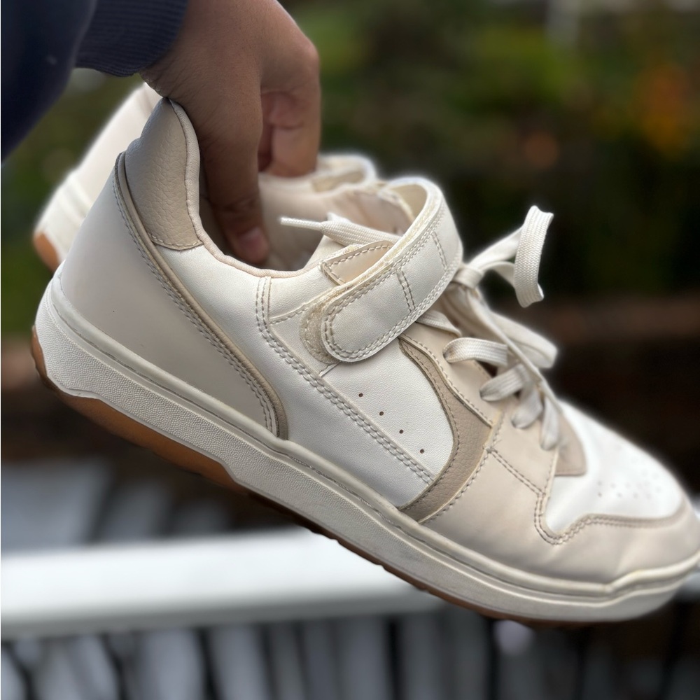 H&M Cream and White Sneakers